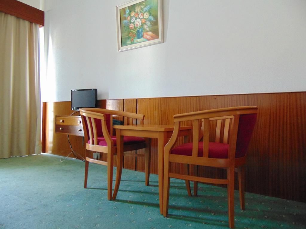Hellas Hotel 카코페트리아 객실 사진